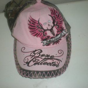BONE COLLECTOR  Paramount Outdoors  Cap Hat Trucker Hunting